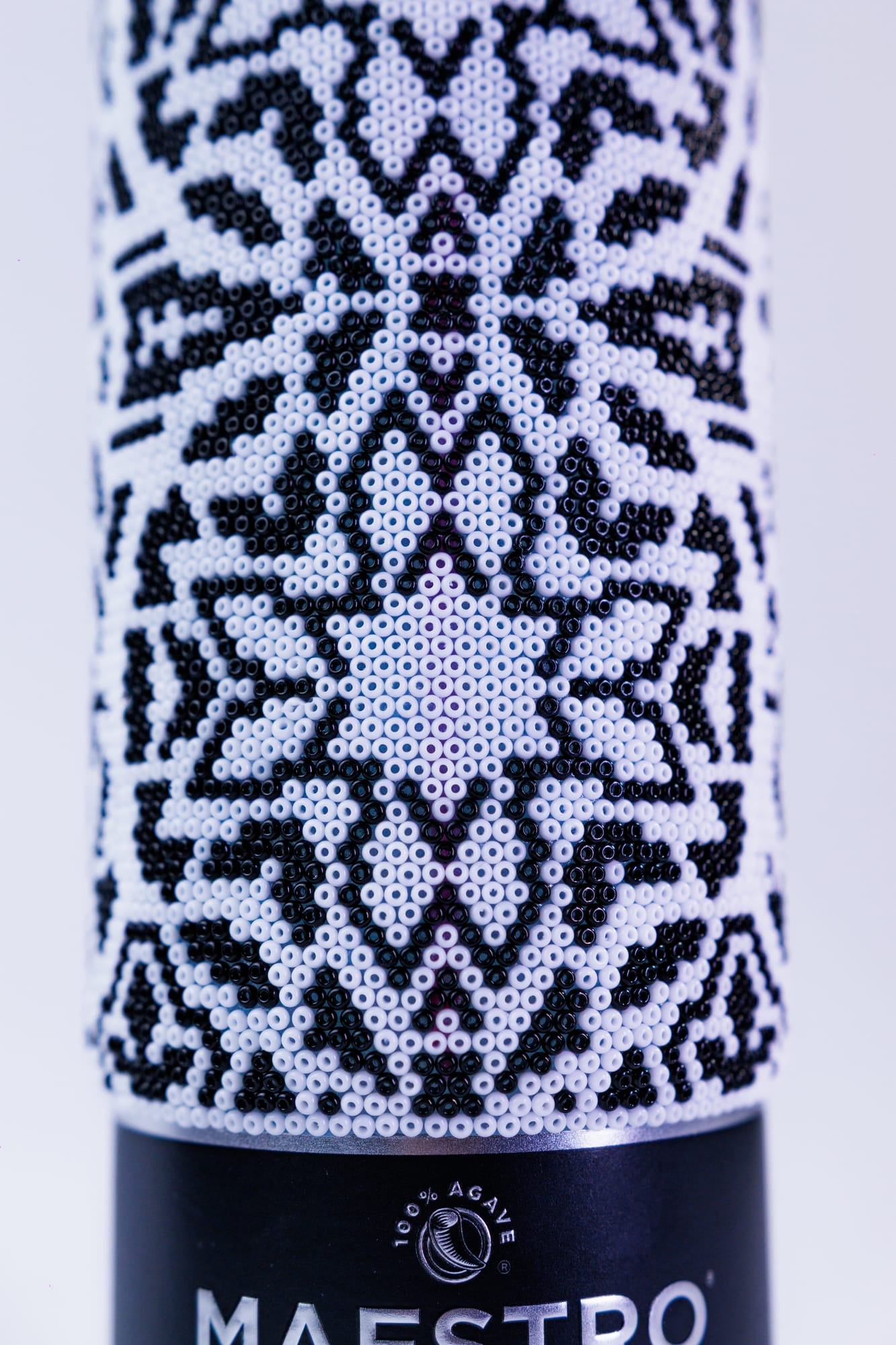 Detalle de patrón estrella en blanco y negro