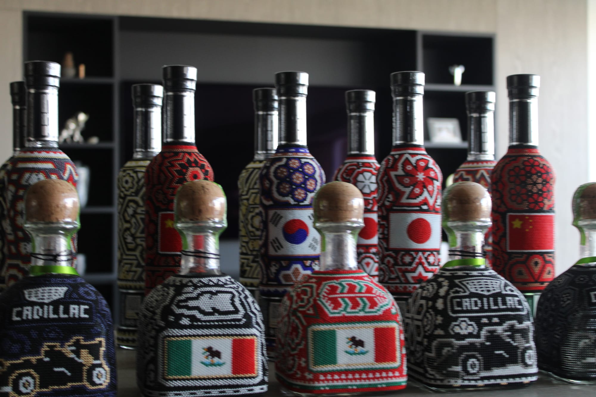 Línea corporativa — colección de botellas